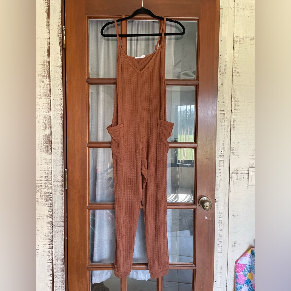TALULAH Textured Camel Jumper